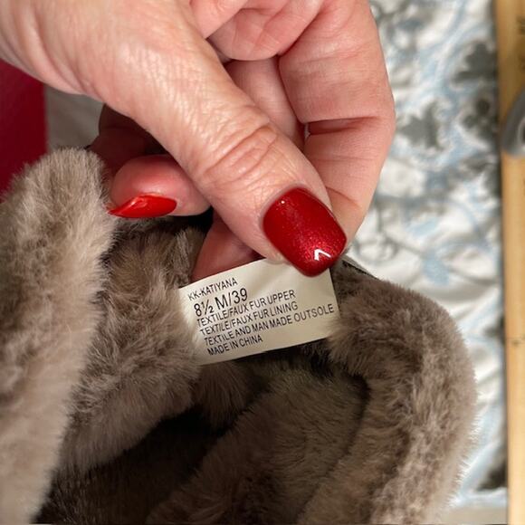 Kelly & Katie Katiyana slate grey boot with faux fur New w/box 8.5 - Picture 13 of 13